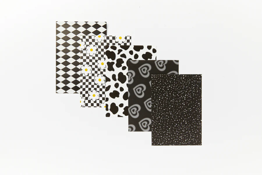 Mini Wrapping Paper Set Check - Image 3